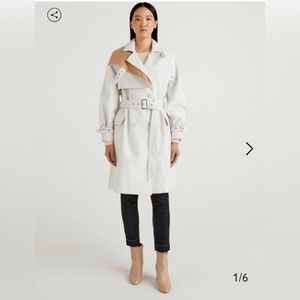 DOUBLE-BREASTED TRENCH COAT